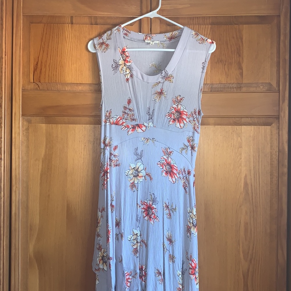 Easel Floral Dress